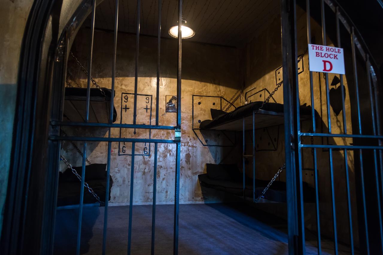 טביליסי Alcatraz Jail-Hostel מראה חיצוני תמונה